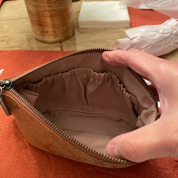 The Sak Brown Leather Clutch NWT - Picture 6 of 12